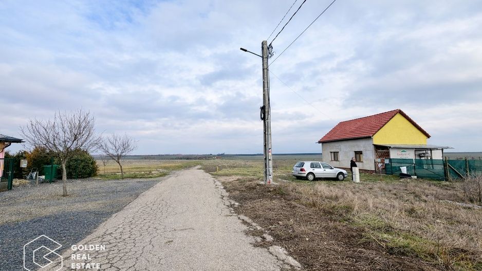 Teren intravilan in Alunis, comuna Frumuseni, 1.349 mp - Poză 3