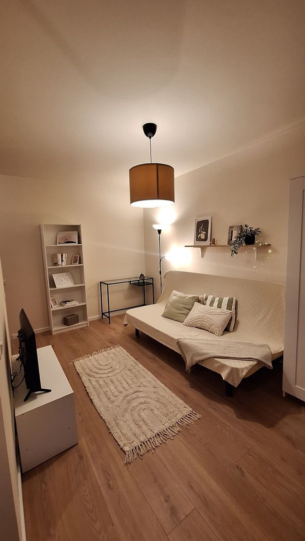 Sebastian - garsoniera la cheie, zonă foarte curată, et 1 - Poză 2