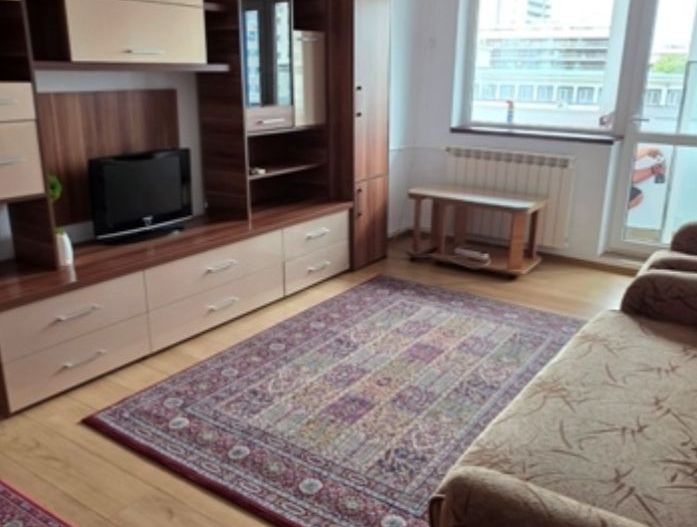 AP. 3 CAMERE 1 MAI, MASINA SAPALAT VASE, BLOC REABILITAT, LIBER - Poză 1