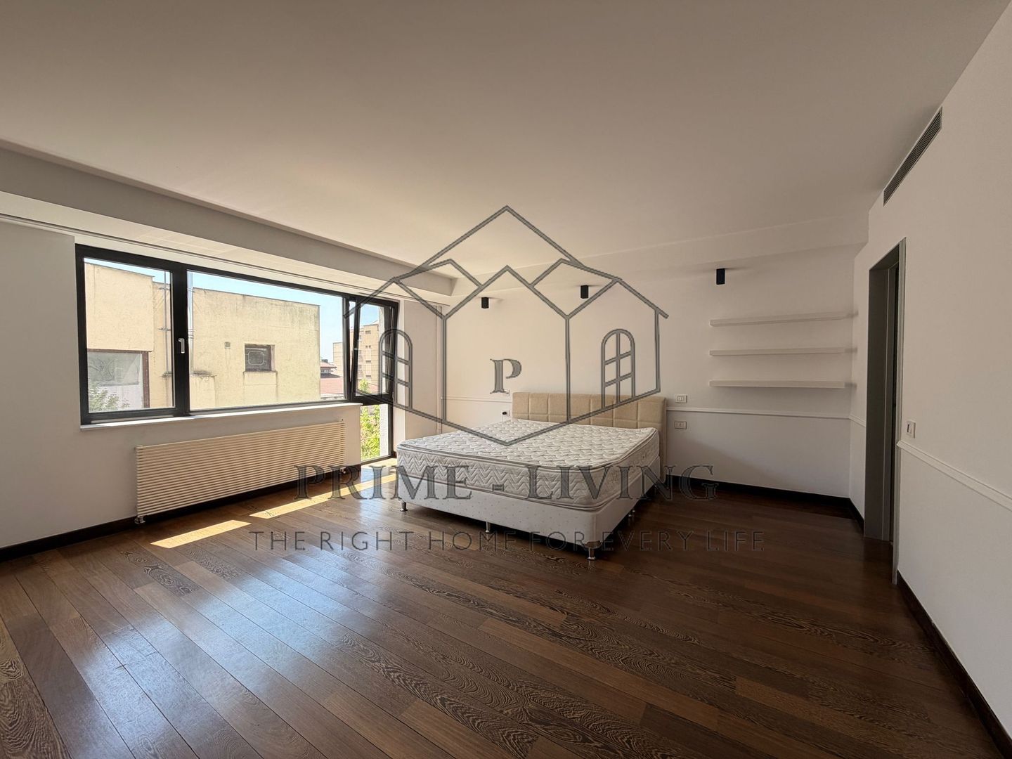 APARTAMENT SUPERB LA VANZARE SI INCHIRIERE PE STRADA RAHMANINOV - Poză 8