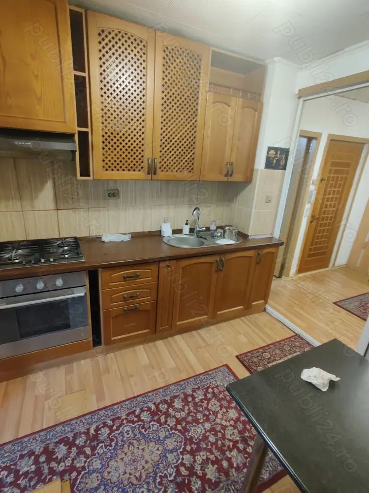 Apartament 2 camere decomandat - Poză 1