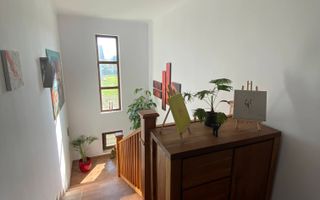 VILA  - ARADULUI. -British - Poză 14