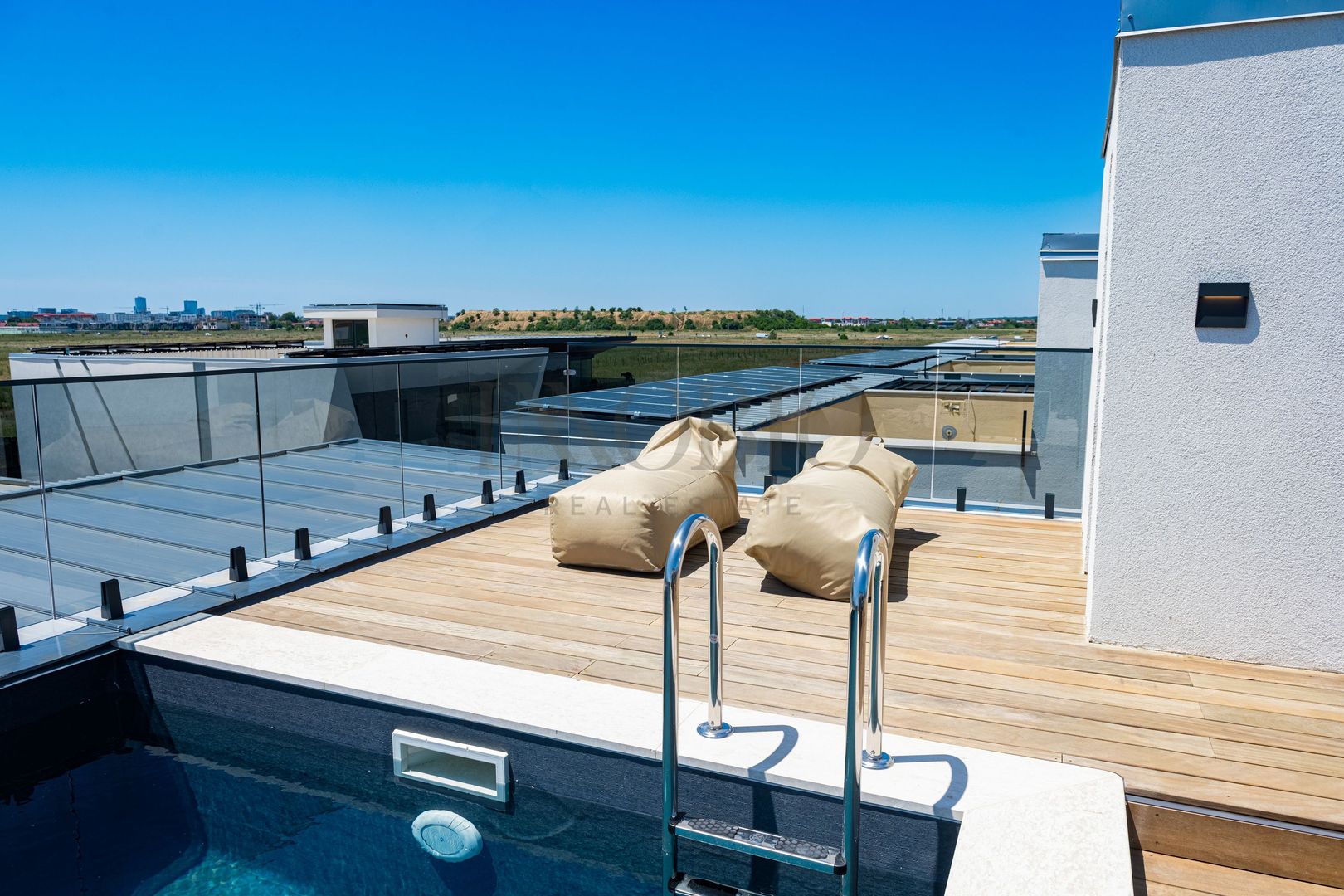 Vila 5 Camere | Rooftop Pool | Smart Home - Poză 27