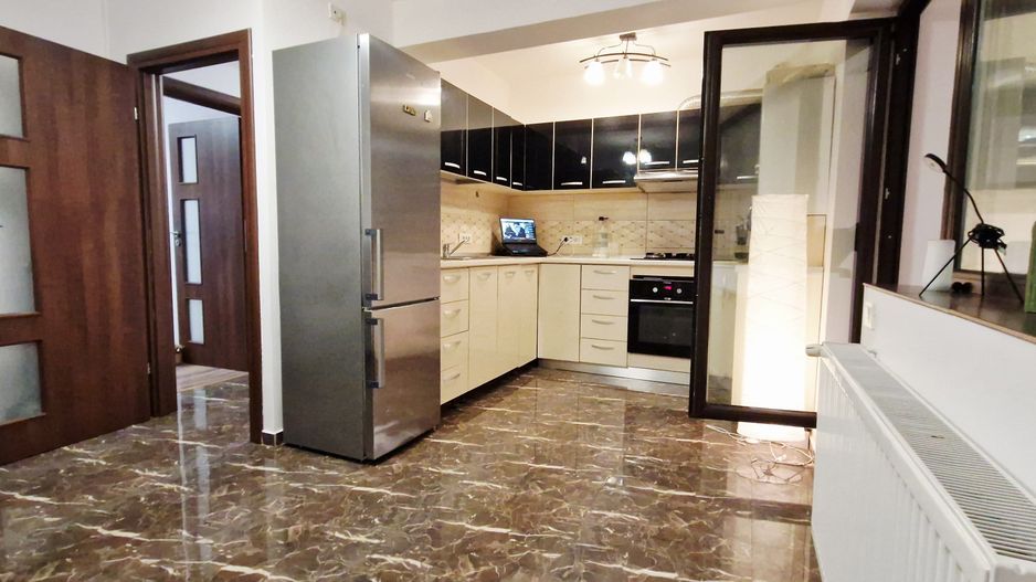 Apartament 3 camere | Curte proprie | 2 locuri parcare - Poză 9