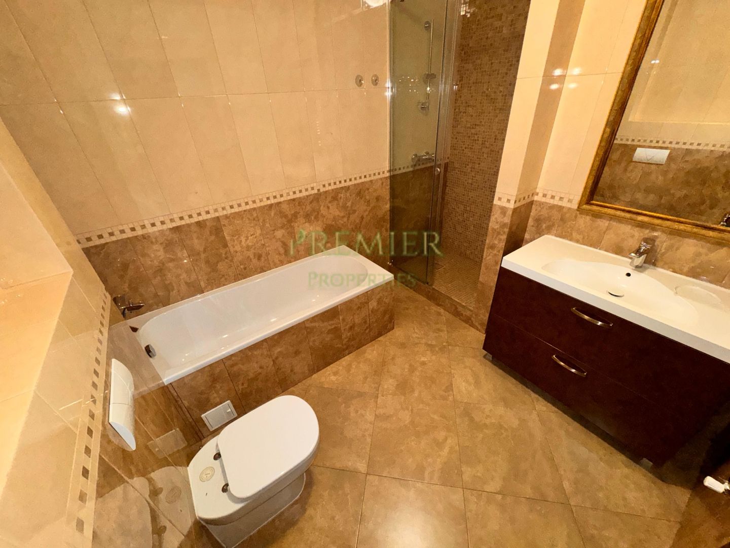 Apartament  bloc 2010 Dorobani - Poză 8