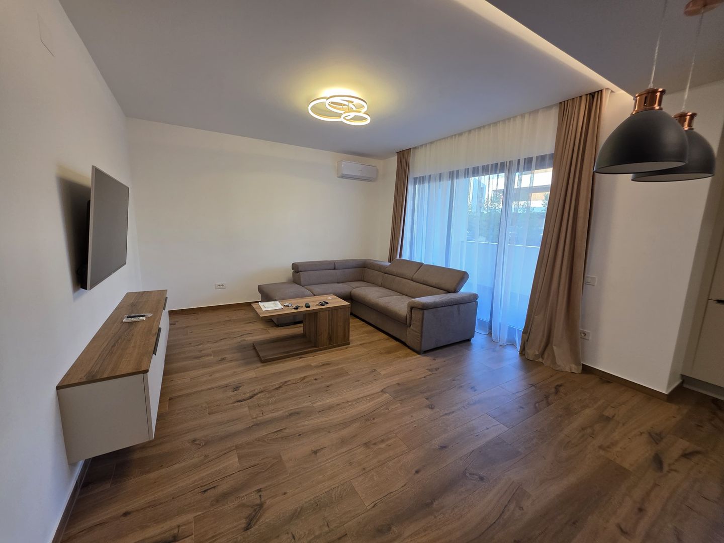 Apartament bloc nou Dumbravita - Poză 2