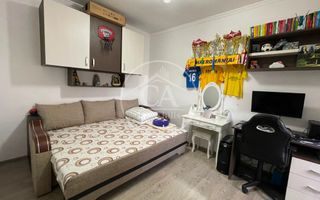Apartament cu 2 camere de vânzare în zona Rogerius, Oradea - Poză 8