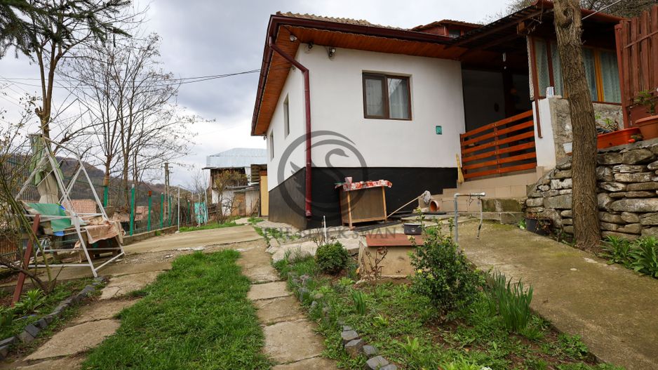 Casa 3 camere de vanzare | 2600mp teren| Cerasu, Prahova | Comision 0% - Poză 1