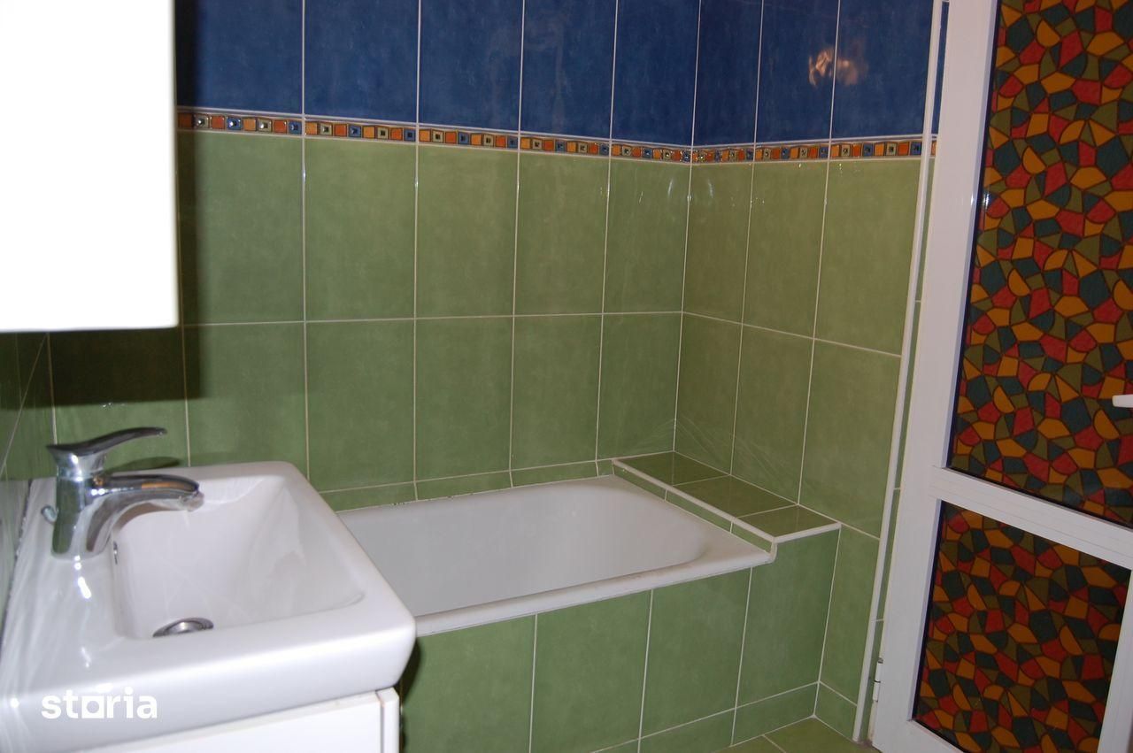 AP.2 CAMERE - TINERETULUI, BLOC REABILITAT, BUCATARIE INCHISA, METROU - Poză 7