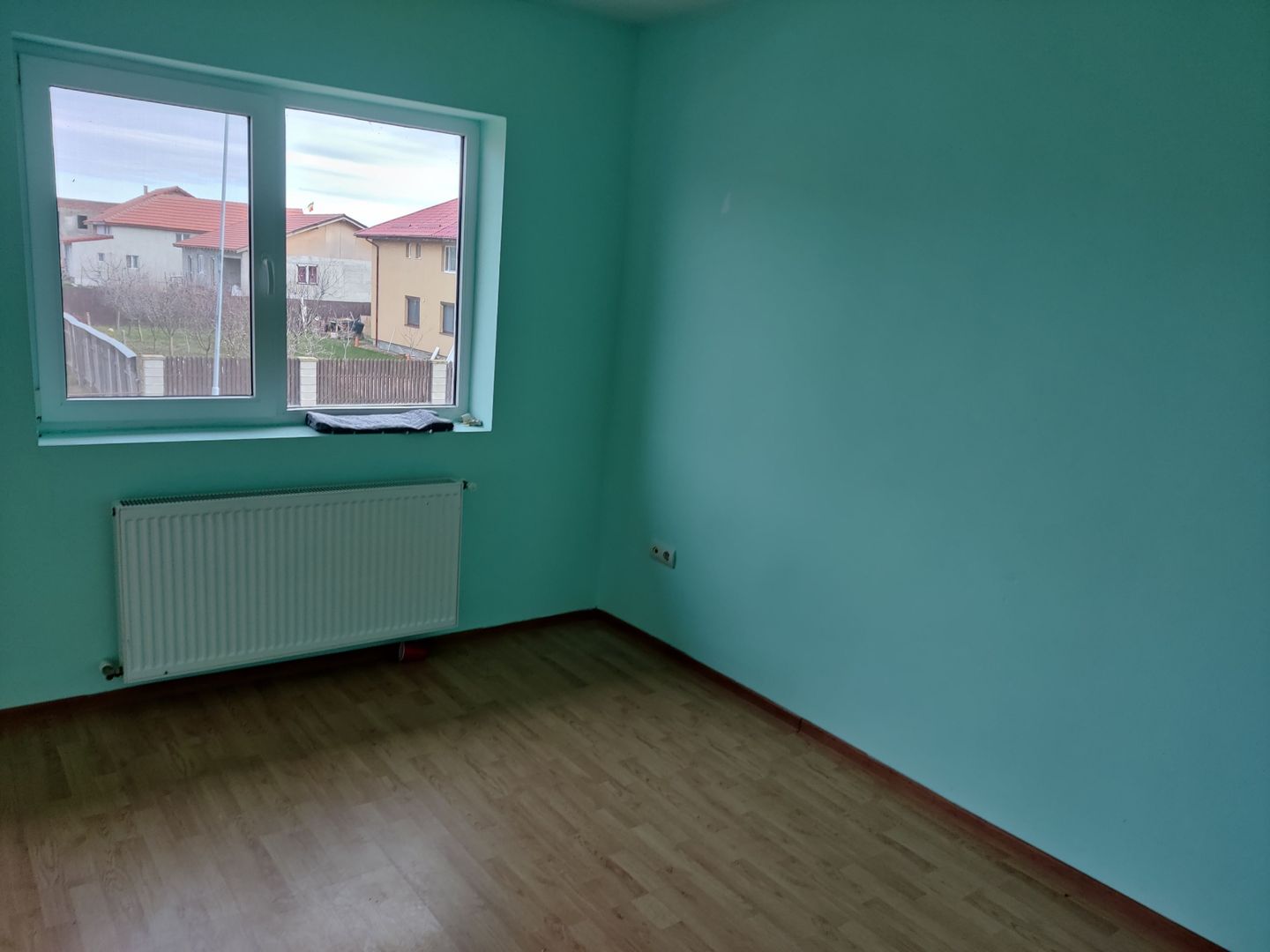 DUPLEX RECAS 100 MP UTILI CU 500 MP TEREN - Poză 2