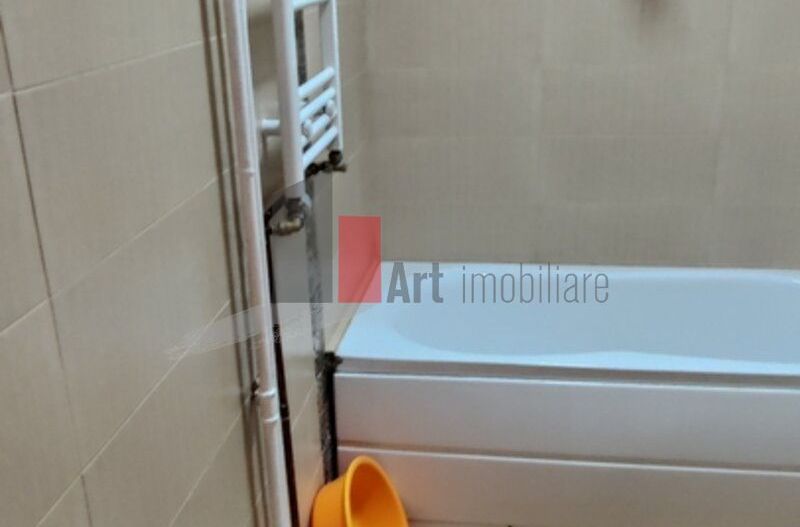 Vânzare apartament 2 camere Izvorul Rece - Poză 3