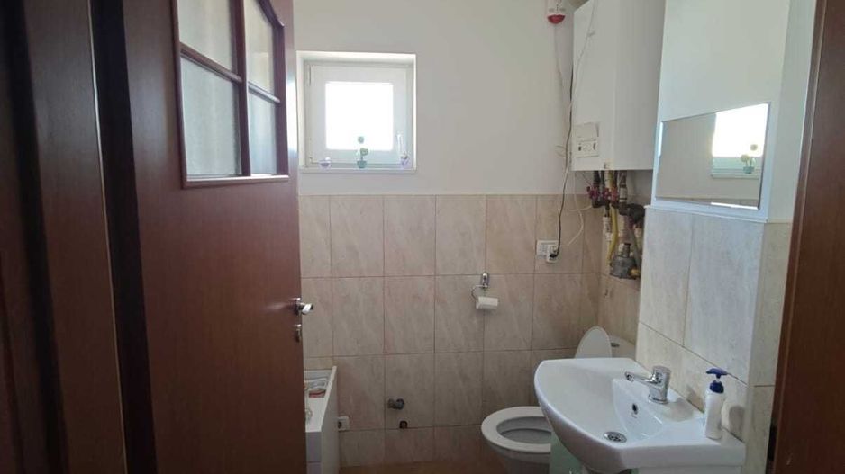 BRASADAS vinde ap 4 cam decomandat cu vedere deosebită - Poză 7