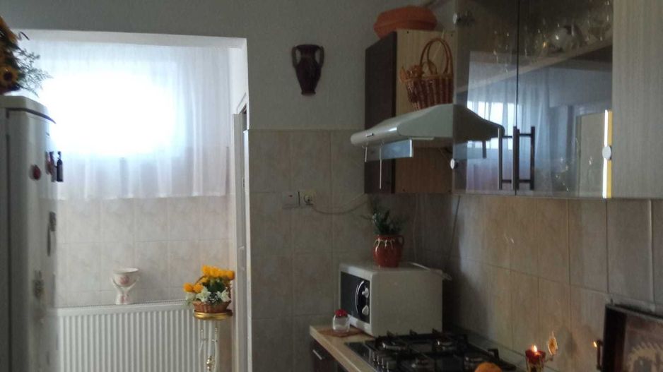 🏡 Apartament decomandat cu 2 camere, complet mobilat și utilat – Micro 18 - Poză 3