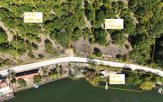 Teren la Eselnita,  Golful Mraconia - Statuia lui Decebal - Poză 2