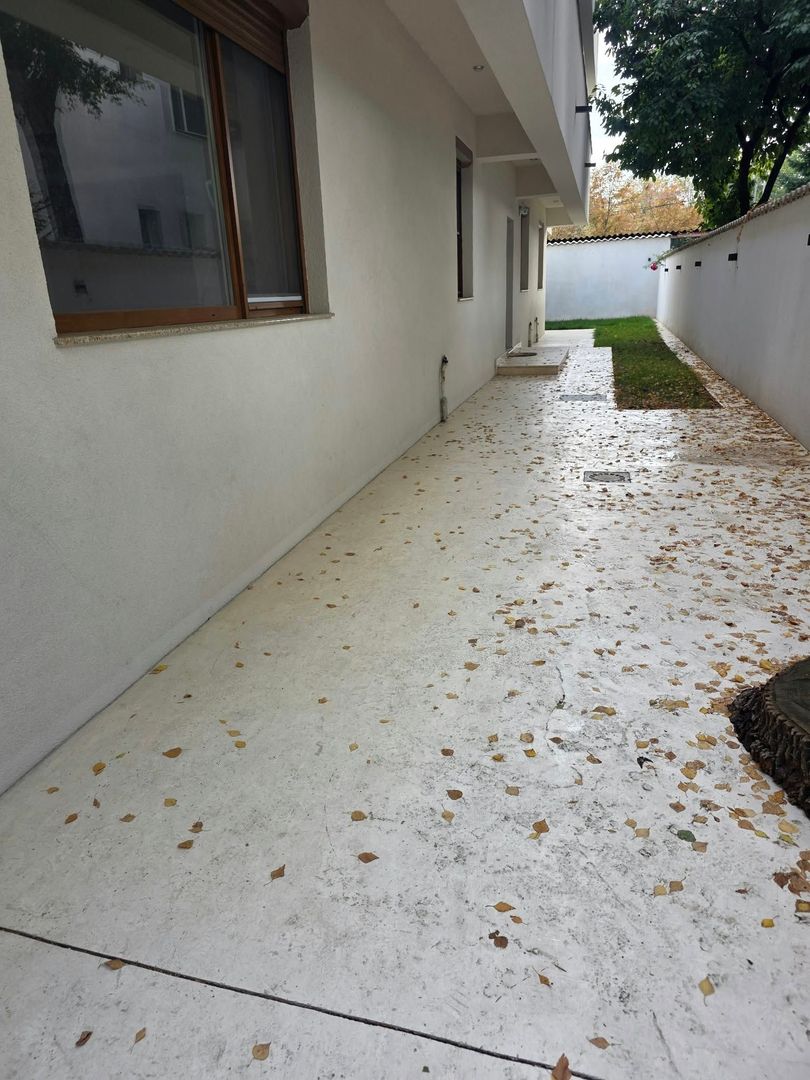 Vanzare apartament 3 camere Jiului - pretabil spatiu comercial - Poză 8