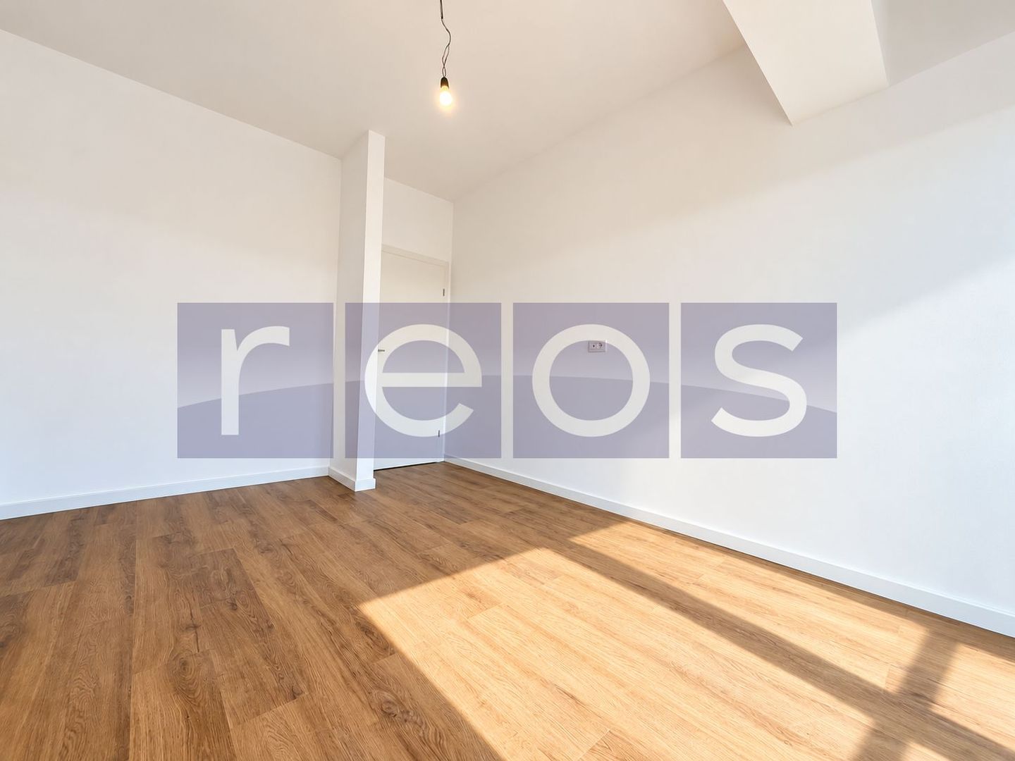 VANZARE 3 CAMERE | 80 MP TOTALI  | TERASA | AVIATIEI - BANEASA - Poză 9
