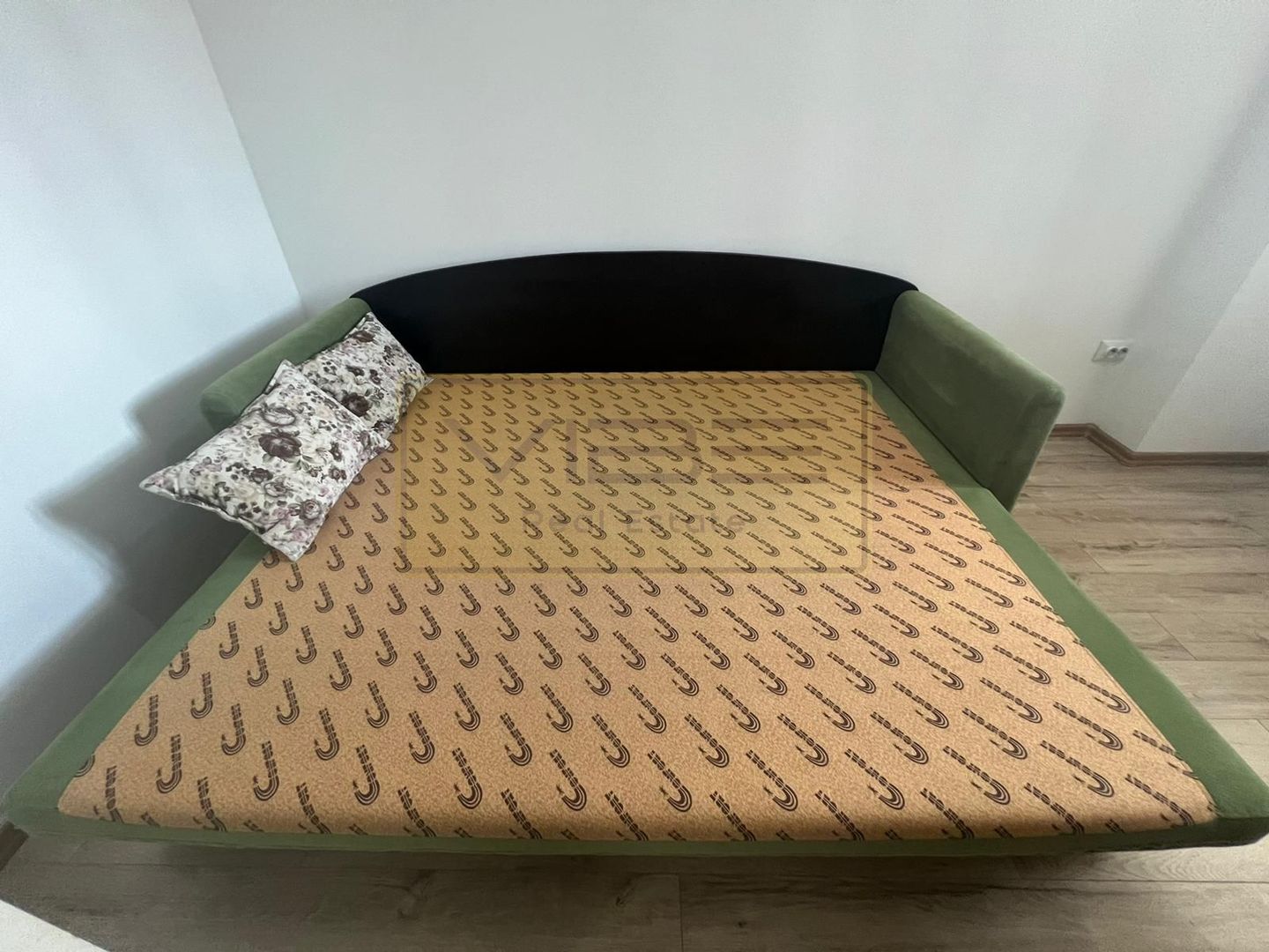 Apartament modern 2 dormitoare+living Nicolina T.Neculai - Poză 14