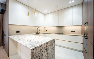 Chirie, apartament, 4 camere, Strada Universității, Centru - Poză 5