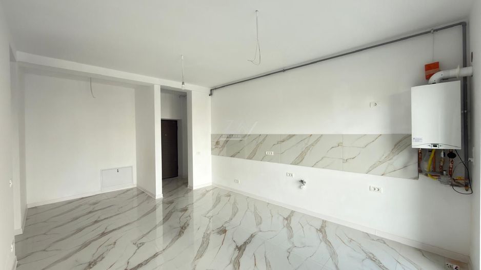 Bloc finalizat. Spatiu de depozitare. Loc de parcare. Clima - Poză 2