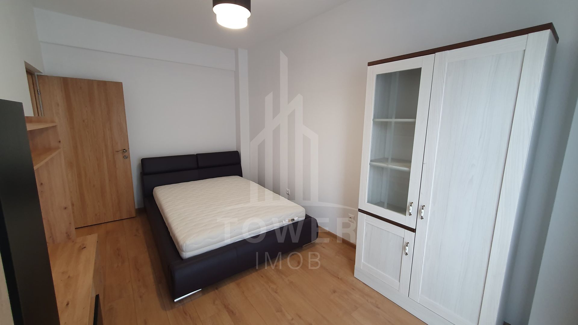 Apartament  de inchiriar 3 camere , Doamna Stanca - Poză 4