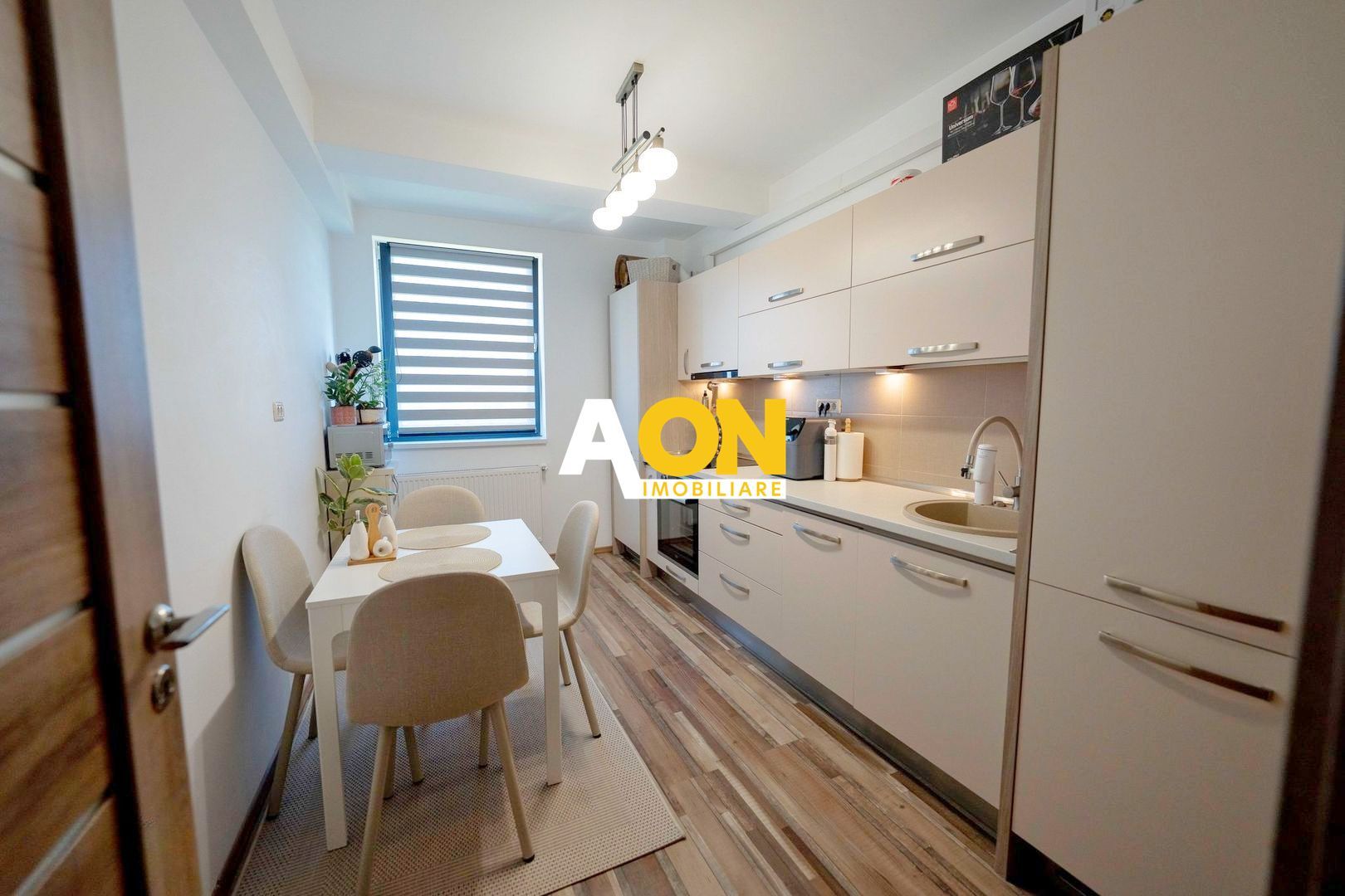 Apartament cu 3 camere, 2 balcoane si parcare, langa padure - Poză 5