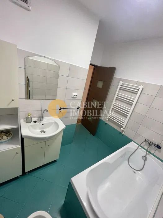 1 CAMERA DECOMANDAT-- CURTE PROPRIE 30MP-- LAC REDIU - Poză 6