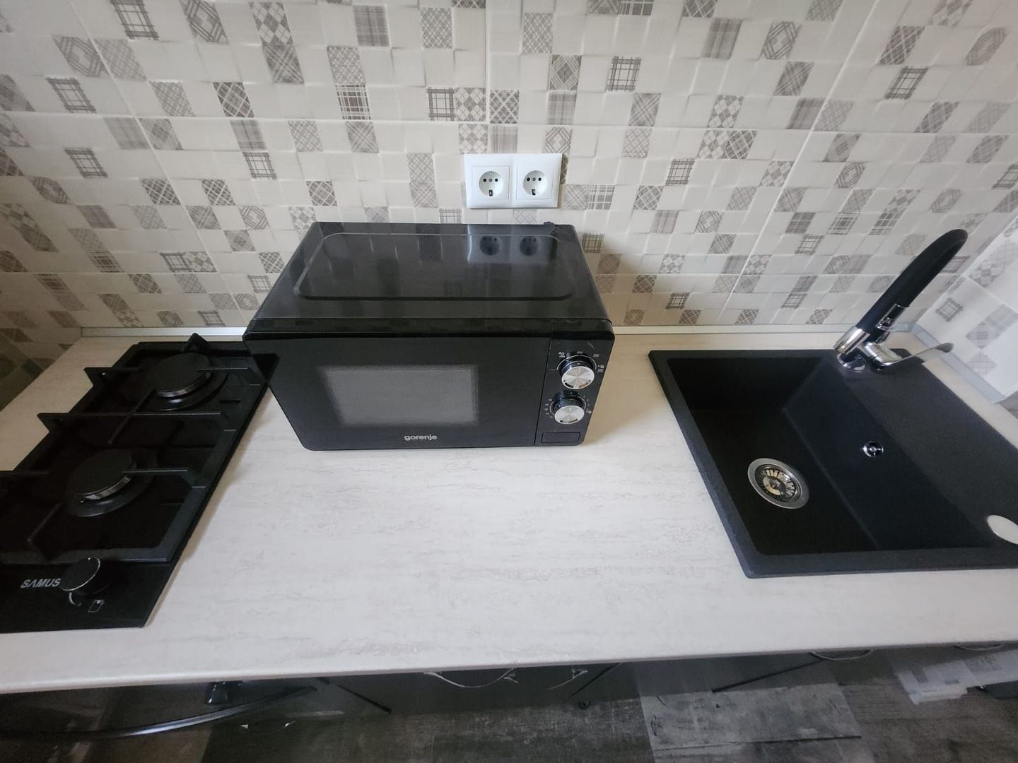 AP. 2 CAMERE RENOVA, TOTUL NOU, BUCATARIE INCHISA, METROU, COMISION 0% - Poză 6