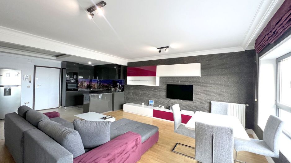 Vedere panoramica 2 camere | parcare Emerald Residence - Poză 3