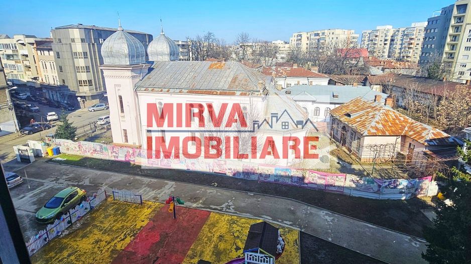 Apartament 2 camere Ultracentral, mobilat, utilat, decomandat - Poză 4