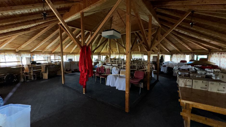 VILA - PENSIUNE CU RESTAURANT + SI TEREN 6406 MP, VALEA MARE PRAVAT, - Poză 48