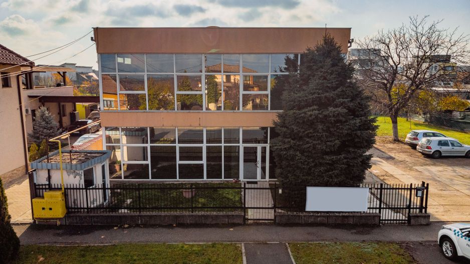 Hală de 2050 mp în Arad - Poză 1