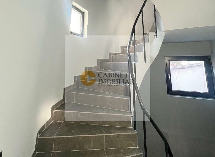 Vila tip Duplex - complet renovata - zona Aviatorilor - Poză 9