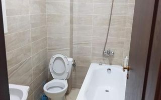 Garsonieră de vânzare în Valea Adâncă, utilată și mobilată complet, cu aer condiționat - Poză 4