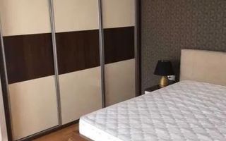 Închiriez apartament 2 camere, Decebal, centrală proprie - Poză 4