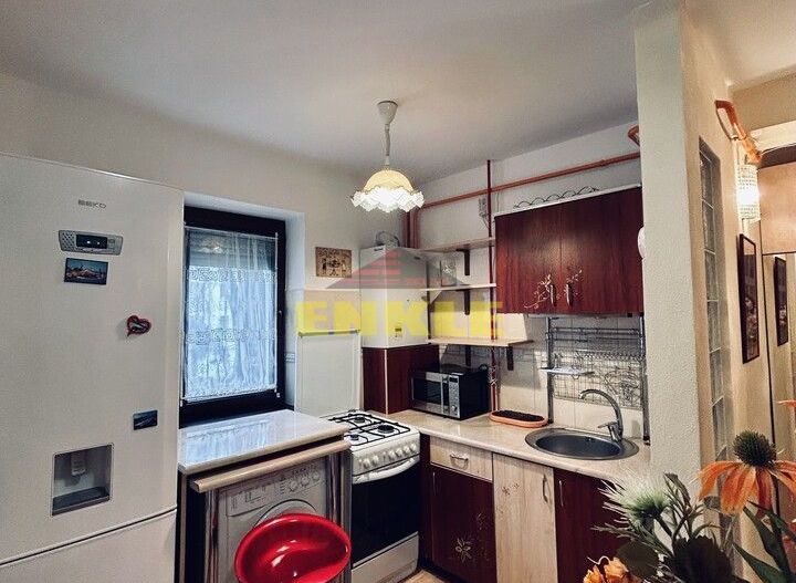 Apartament 2 camere de inchiriat, zona Unirii. Pret 300€ - Poză 5