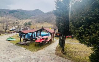 Pensiune de vânzare | 400 MPU | 10 Camere | Rasinari - Curmatura - Poză 35