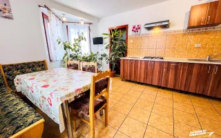Pensiune in decor fermecator, loc de istorie si legenda, Moieciu de Jos, Bran - Poză 44