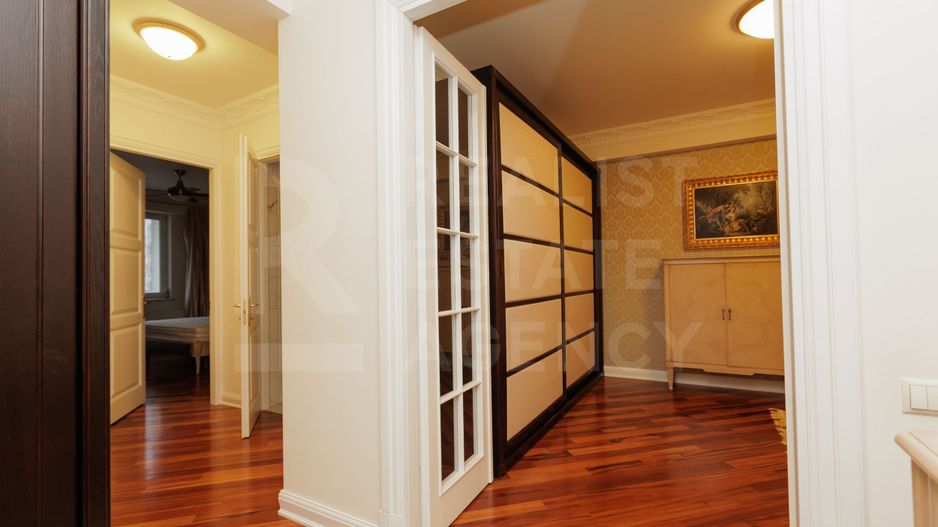 Chirie, apartament, 3 camere, strada Sfatul Țării, Centru - Poză 11