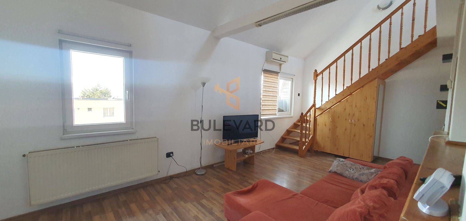 Apartament cu 2 camere, zona Hotel Royal! - Poză 1