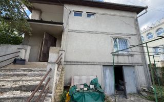 Vila de vânzare în Dumbrava - Poză 1