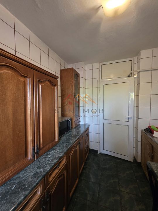 Apartament 2 camere, ultracentral, Campina, Prahova - Poză 4