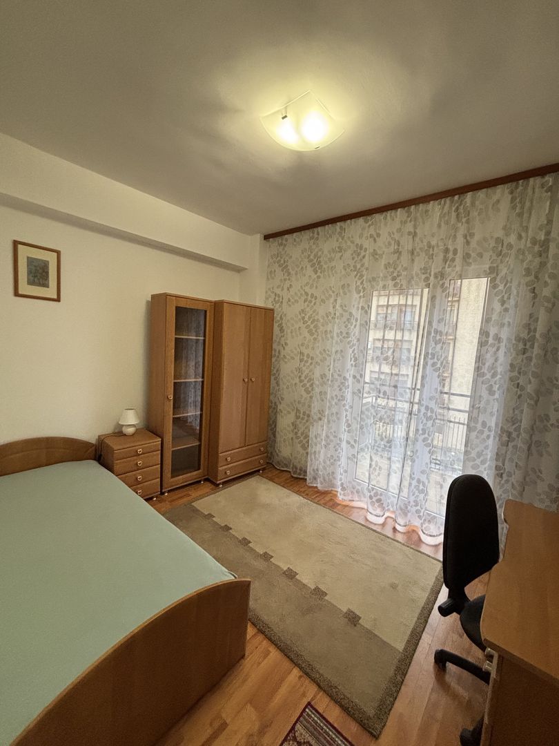 Apartament 3 camere bloc nou cu parcare subterana - Poză 46