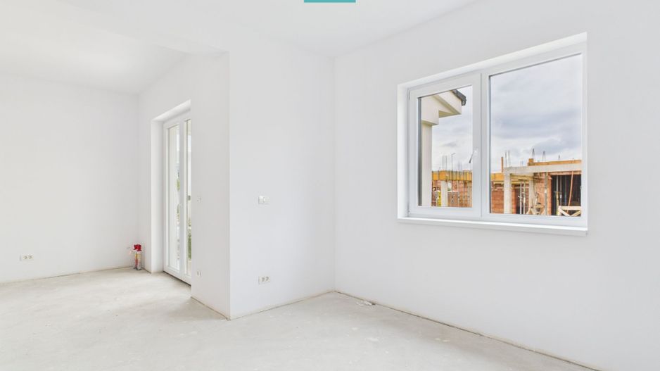 Duplex elegant  cu 5 camere în Dumbrăvița - Poză 2