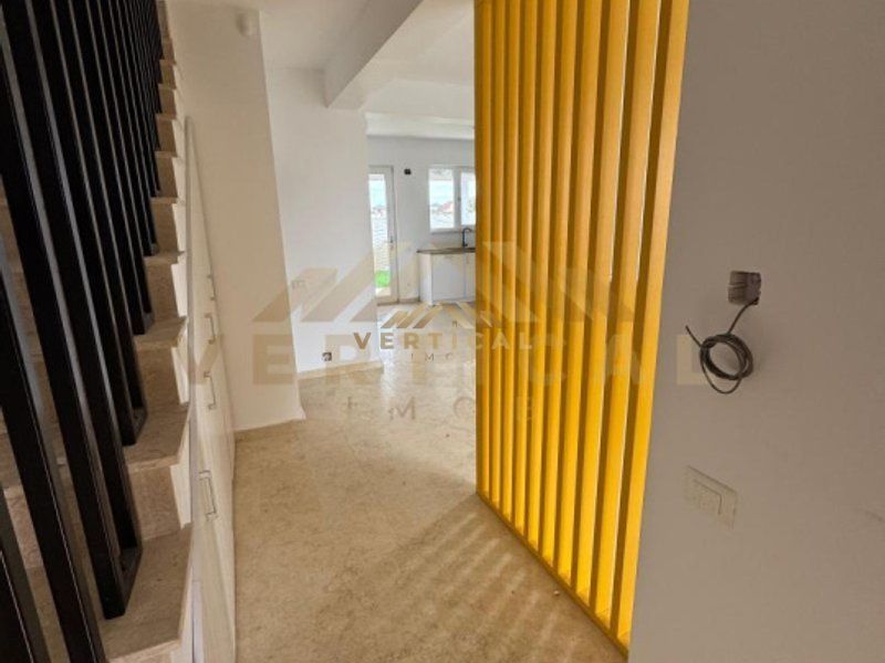 Casă duplex, 280 mp teren, 4 camere com Berceni/ Vidra - Poză 8