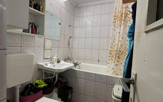 Apartament cu 2 camere de vanzare zona Rogerius, Oradea - Poză 8