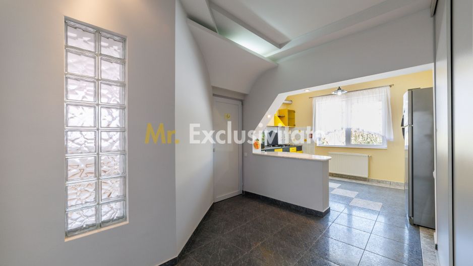 Proprietate multifunctionala | Doua cladiri | 581 mp | Pitesti - Poză 20