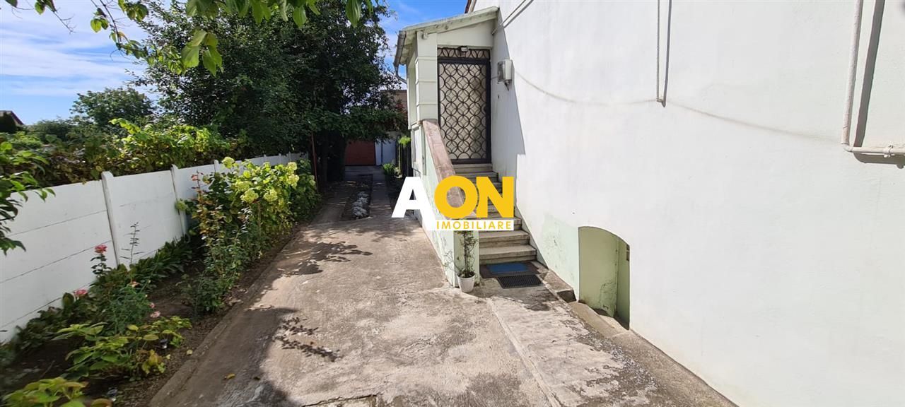 Casa 4 camere si 450 mp teren ultracentral - Poză 13