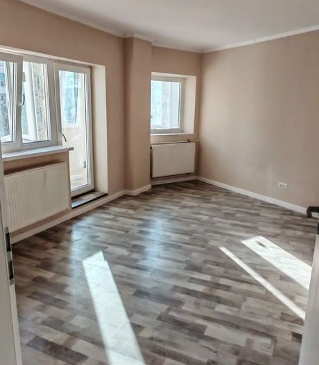 Apartament 3camere- metrou Aparatorii Patriei. - Poză 2