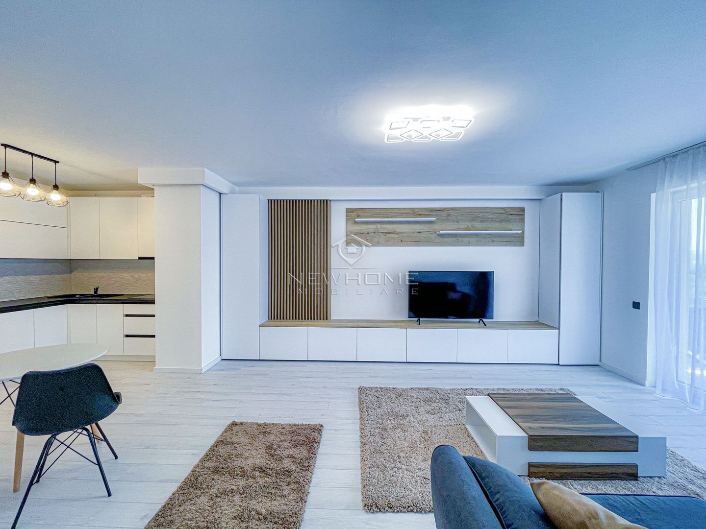 Apartament 2 camere, Parcare,  zona Iulius Mall Gheorgheni - Poză 2