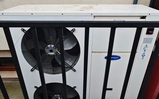 Casa spatioasa. Pretabil si pt. clinica, invatamant, camin varstnici. - Poză 40